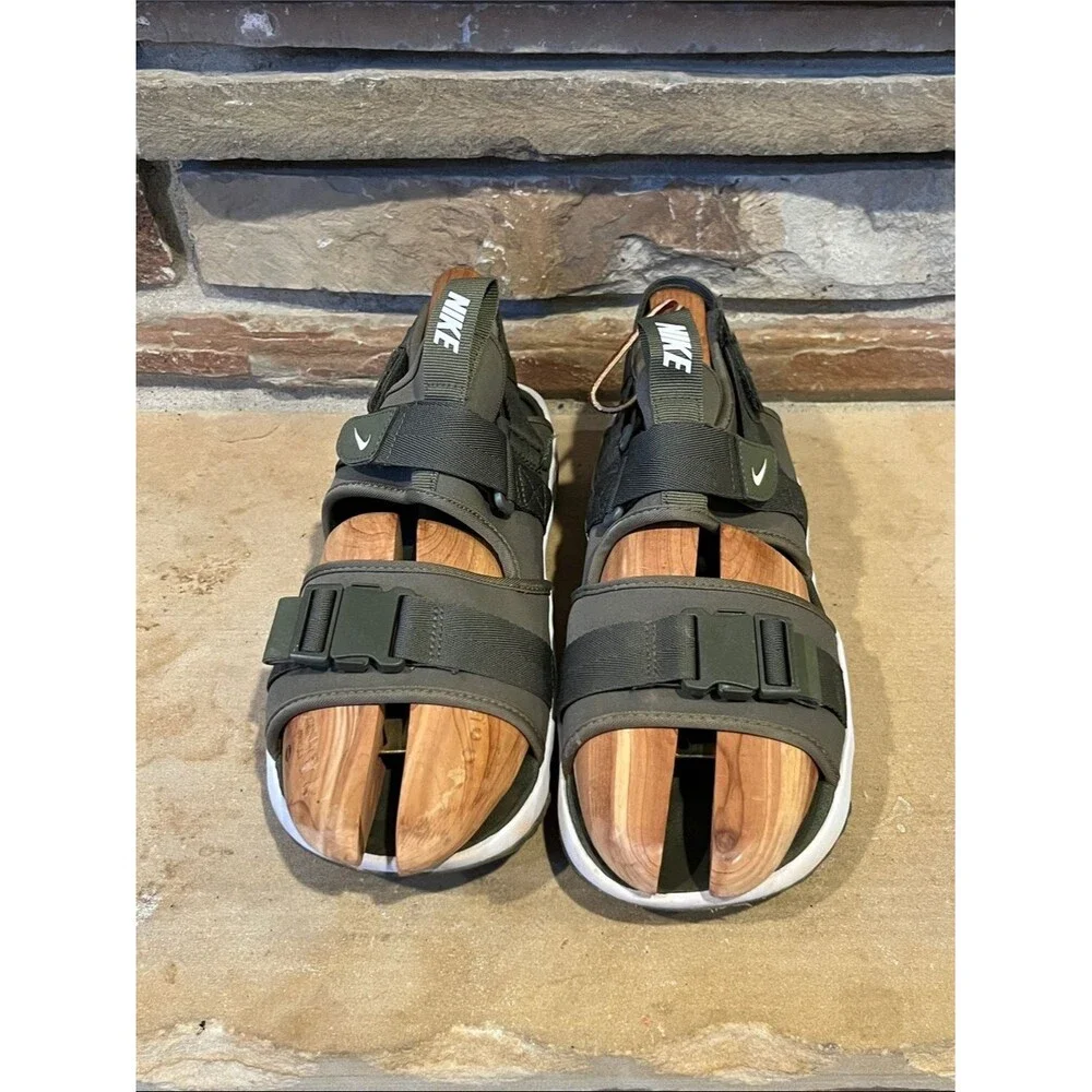 Nike Canyon Olive Green Athletic Sandals with White Sole